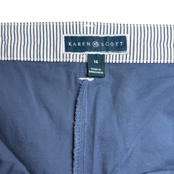 Karen Scott Women's Blue White Pinstripe A-Line Skirt Sz 14 Knee Length Nautical - Picture 3 of 8